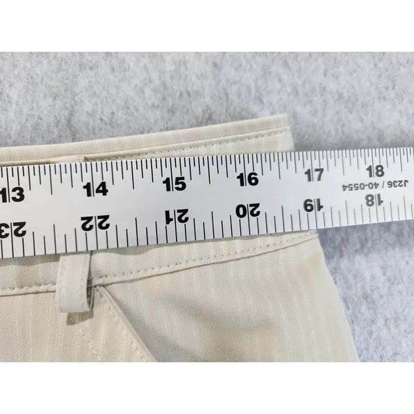 Nike Golf‎ Dri Fit Flat Front Shorts Beige w/ Stripes Women's Size 10 Medium - Image 9