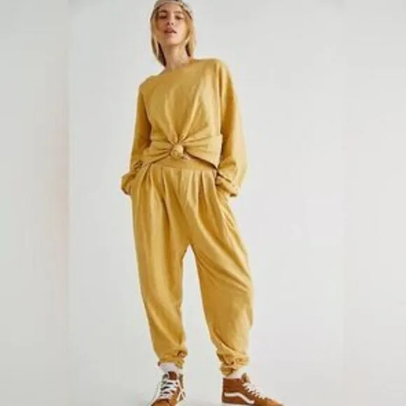 Free People Beach Culver City Pleated Slouchy Pants Size XS Yellow‎ Boho Casual - Image 2