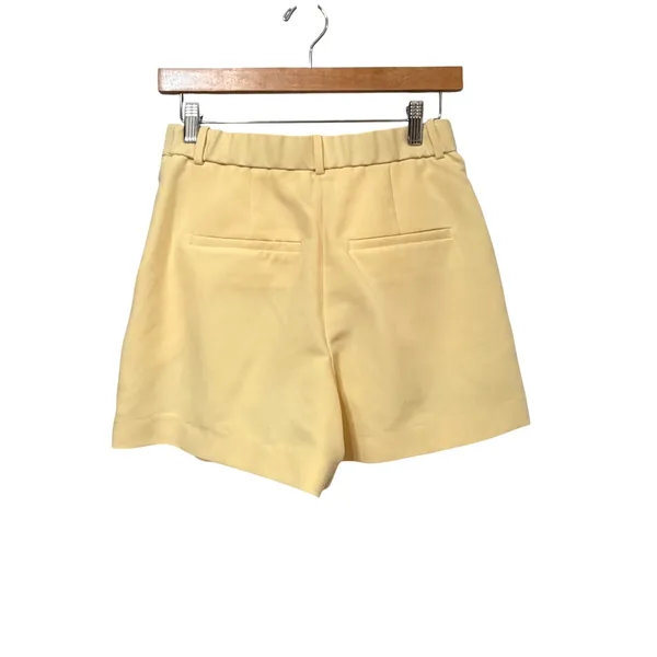 Abercrombie & Fitch Women 2 26 Pale Yellow Pleated High Rise Tailored‎ Shorts - Image 2