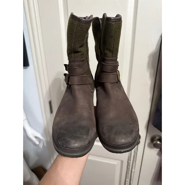 UGG Simmens Waterproof Leather Wool Boots Equestrian Goblin Renaissance Earthy - Image 3
