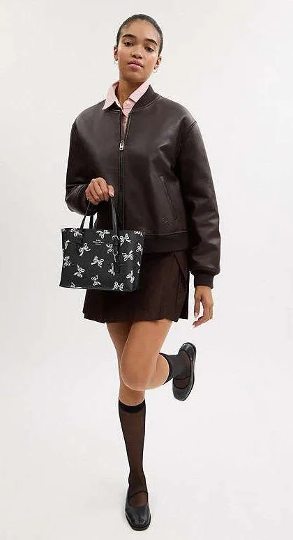 Coach NWT Mollie Tote Bag 25 With Bow Print Style CY648 $375 - Image 10