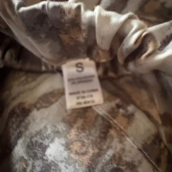 Nicole Miller New York‎ Animal Print Pajama Set Large Top Small Pants Gray Brown - Image 5