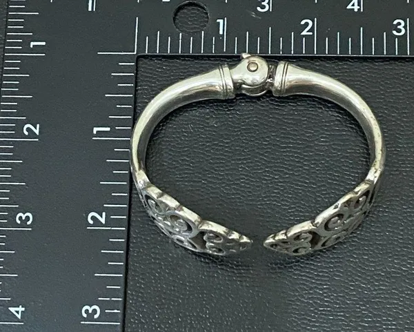 Vintage Retired BRIGHTON Filigree Hinged Cuff Bangle Bracelet 49.5g - Image 7