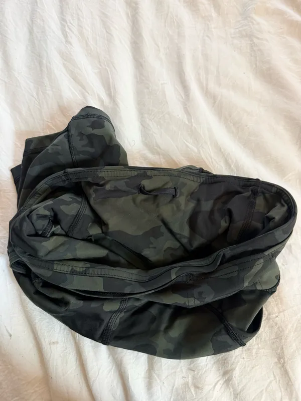 Lululemon Fast Free Biker Shorts - Image 5
