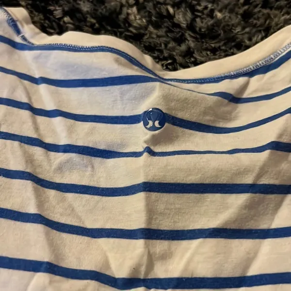 Lululemon blue and white‎ top S - Image 5