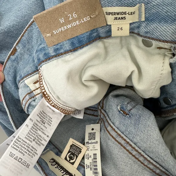 Madewell Superwide Leg Jeans Cather Wash Button Front Blue High Rise US 26 NWT - Image 9