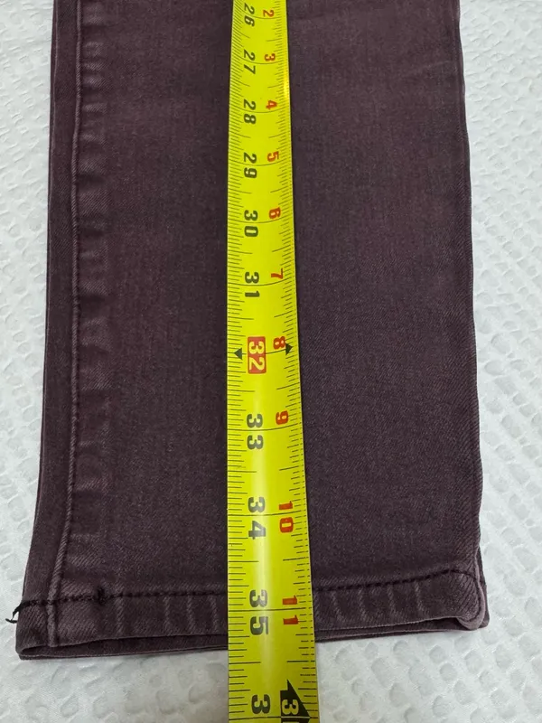 American eagle burgundy women jeans size 14 super stretch - Image 9