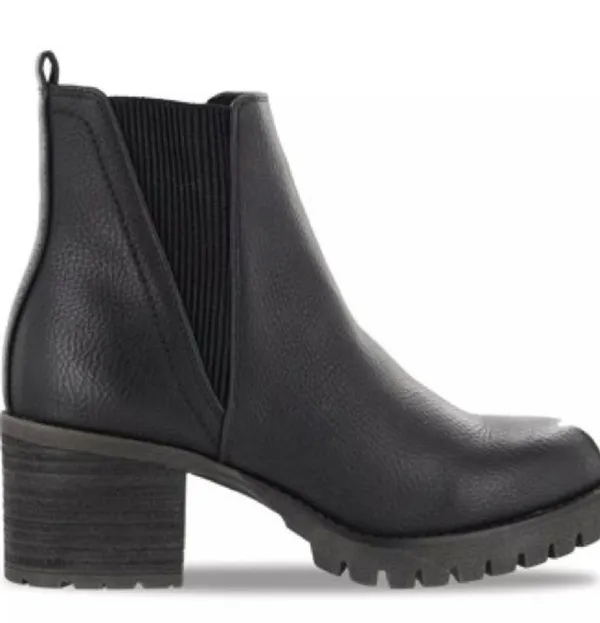 Jody Chelsea Boot, Black, Women’s Heeled Leather Booties, Size 9M - Image 3