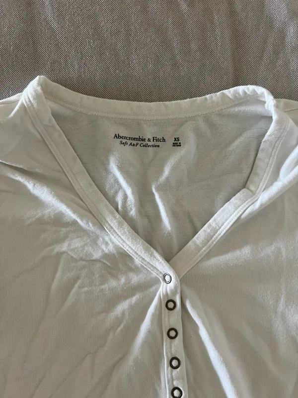 Abercrombie Long Sleeve - Image 2