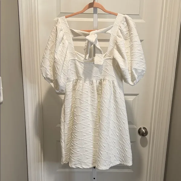 Free People Violet‎ Mini Dress White Puff Sleeve Bow Back NWT M - Image 9