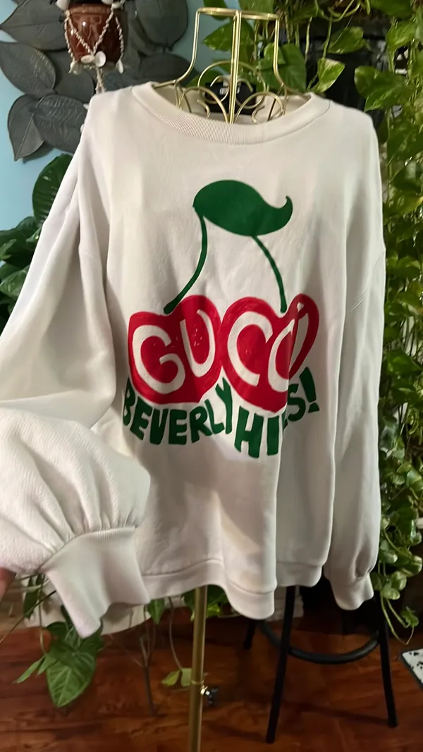 Gucci Beverly Hills Cherries pullover sweatshirt  - Image 16
