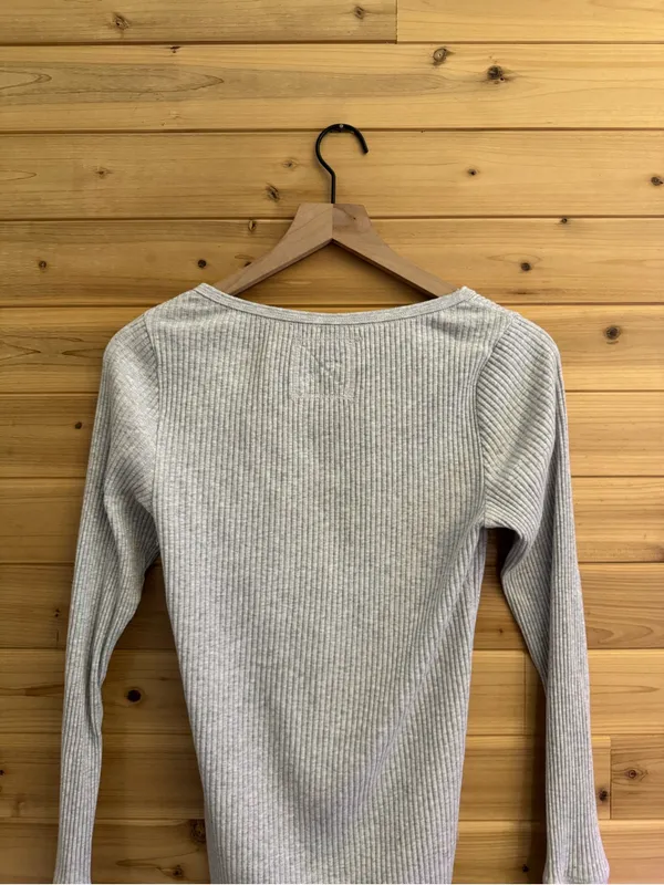 Aerie Large Ribbed Essential Henley Layering Long Sleeve Raw Edge Hem Shirt - Image 6