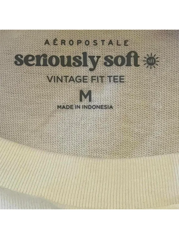 Aeropostale Brooklyn graphic tee seriously soft vintage fit size medium - Image 6