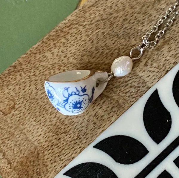 Handmade porcelain tea cup & freshwater pearl unique fun fairy antique style necklace🫖🍃🌀 - Image 8