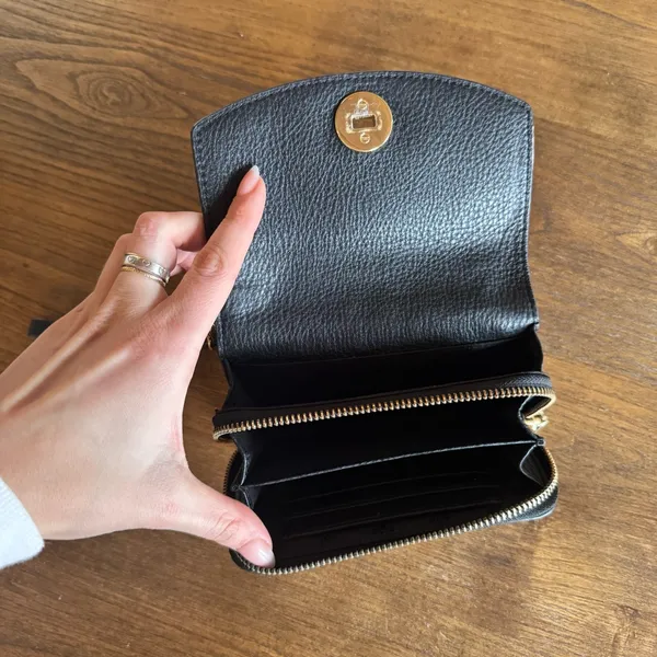 Tory Burch Black Leather Wallet with Gold Hardware Pebble - Image 3