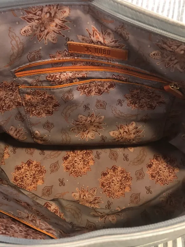 Hobo Brand Handbag - Image 8