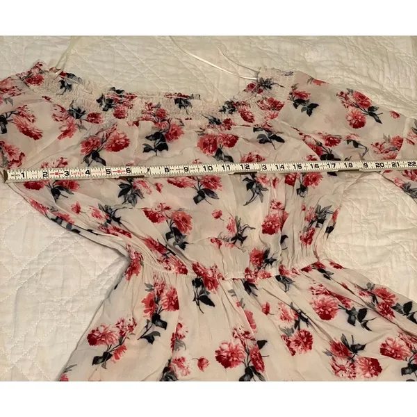 Abercrombie & Finch Ivory floral off shoulder rayon bell sleeve romper Size M - Image 9