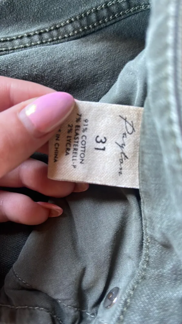 Buckle Jean Shorts - Image 3
