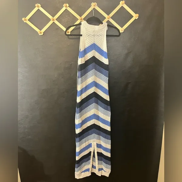 Young Fabulous & Broke White And Blue‎ Chevron Open Knit Maxi Dress Size Medium - Image 2