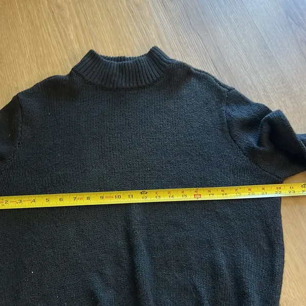 Aerie Black Sweater Size Medium - Image 4