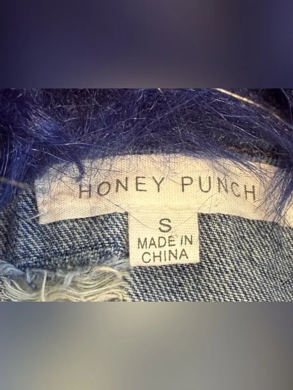 HONEY PUNCH Women’s Denim Acid Wash Jacket Removable Blue Faux Fur Collar Size S - Image 3