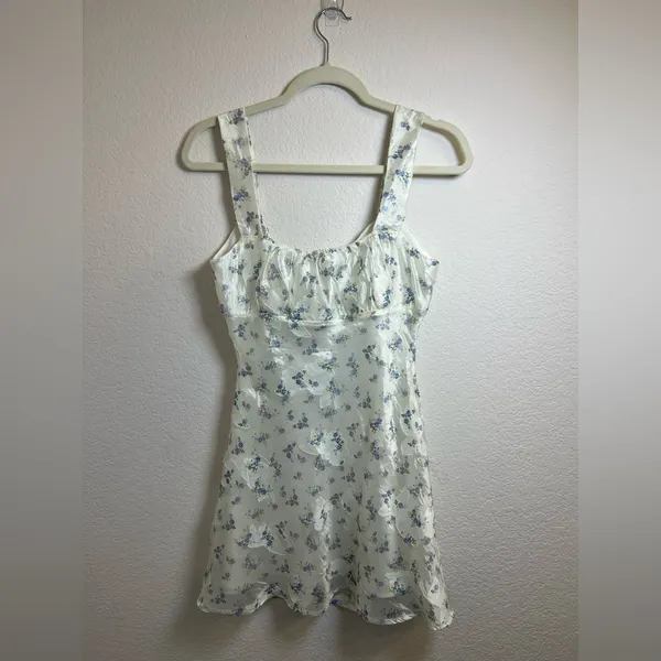 Princess Polly Tullock Mini dress Blue Floral Size‎ 6 - Image 4