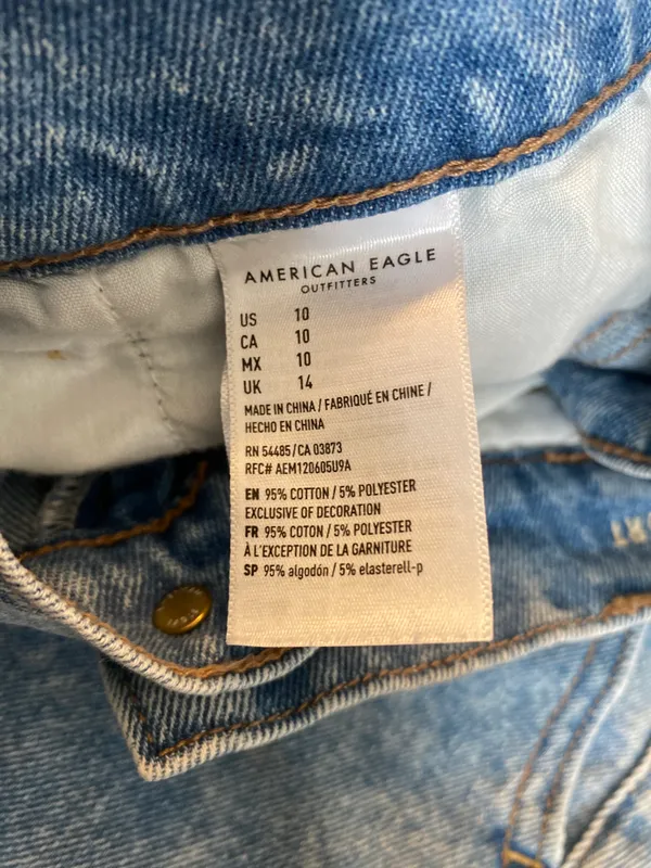 American Eagle Denim Shorts - Image 3