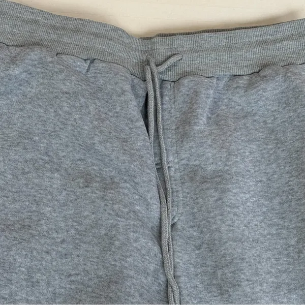 Women’s NEW Heathered Grey Pull On Drawstring Side Pockets Sweatpants Size M #26 Gray Size M - Image 2