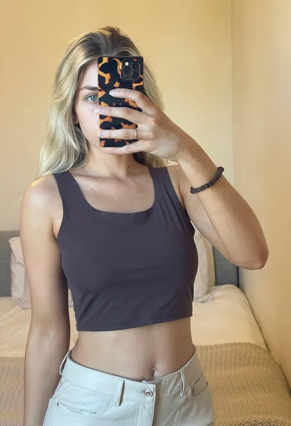 Amazon Brown Seamless Crop Top - Image 2
