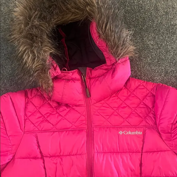 Columbia Women Fuchsia Puffer Jacket with Faux Fur Hood Size S - Image 5
