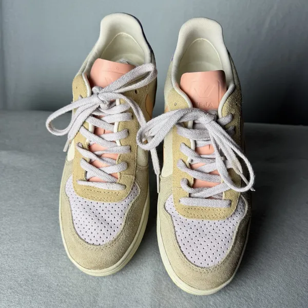 Veja V-10 Multico Peach Suede Sneakers Women's EUR 40 US size 8.5 - Image 2