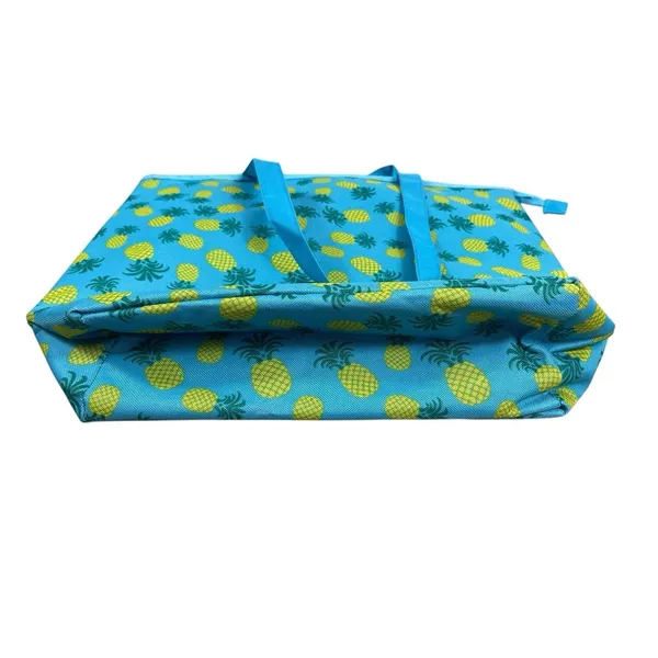 Tropical Blue Pineapple Print Lunch Tote Bag Beach Pool Travel Insulated Bag - Image 3