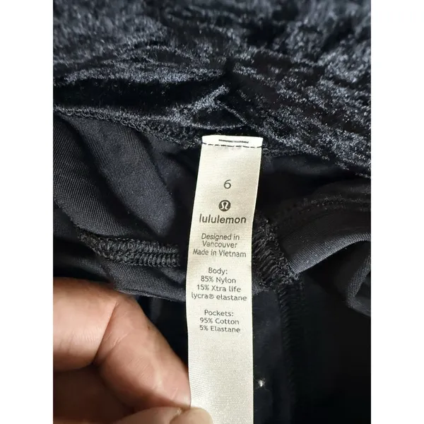 Lululemon Pants Womens 6 Black Velvet Joggers Elastic Waist Pockets Lounge - Image 5