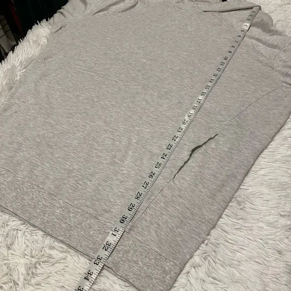 Lululemon Seek Stillness Hoodie in Heathered Core Ultra Light Grey M/L - Image 6