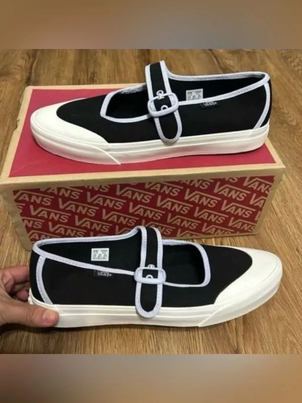 VANS off the wall Mary Jane black buckle shoes sneakers women’s 7.5 new - Image 6