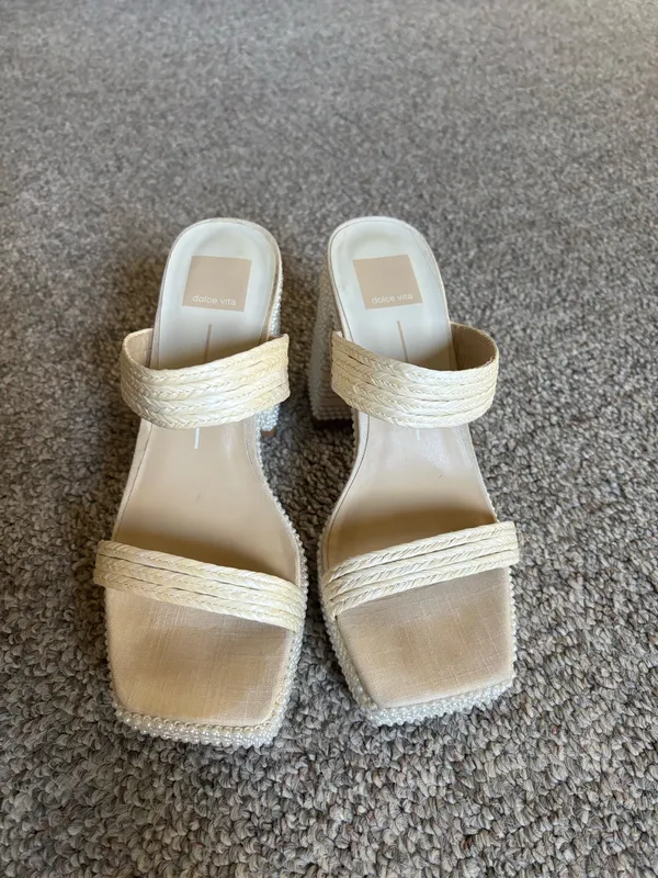 DV by Dolce Vita Heels Sandal - Image 3