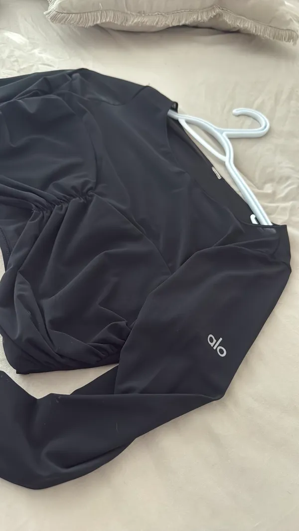 Cropped Top Alo Yoga Long Sleeve - Image 2