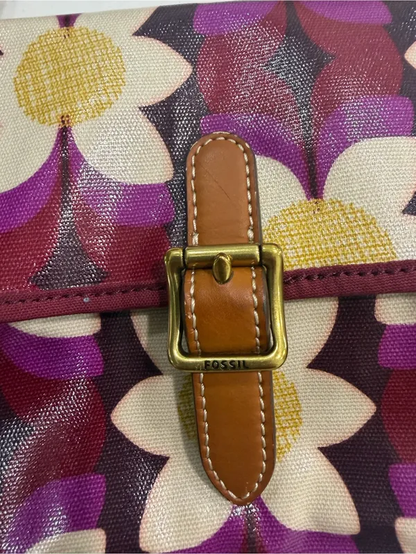 Fossil Floral Crossbody Bag in Purple, Cream and Yellow - Image 2