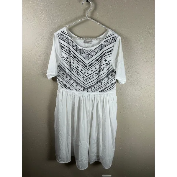 eShakti Dress Size Large White Boho Embroidered Short Sleeve Knee Length Summer - Image 5