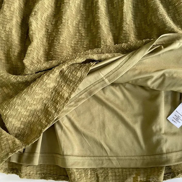 Ophelia Roe Olive Green Textured Flowy Blouse Top Size Medium NWT - Image 9