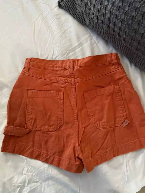 BDG Urban Outfitters Carpenter Shorts Orange Size 26 - Image 5