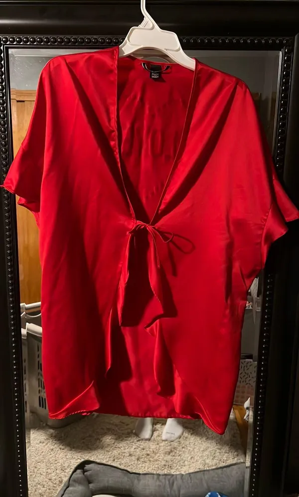 Victoria's Secret Silk Robe - Image 3