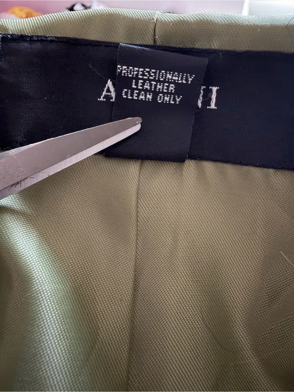 Olive green women’s Alfani moto leather jacket size 1X - Image 13