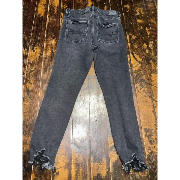 American Eagle stretchy normcore 8 destroyed hi-rise jeggings - Image 2