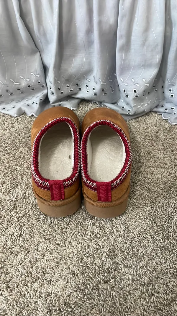 SheIn Slippers - Image 2