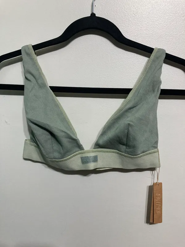 SKIMS Cotton Rib Plunge Bralette M - Image 3