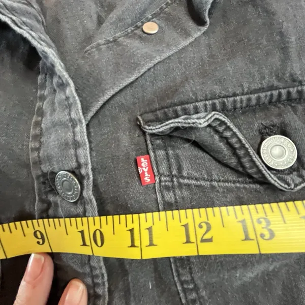 VTG Inspired Levis Denim Best Medium Black Metal Button Up 90s Y2k Light Wash - Image 6