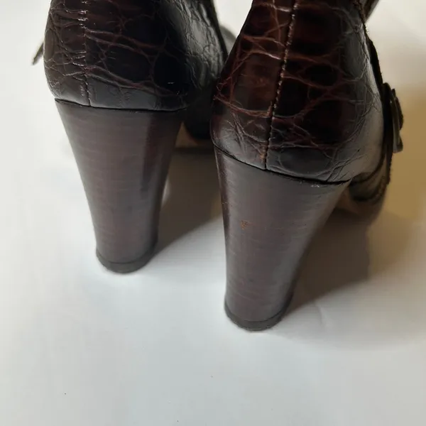 Charles David Embossed Leather Faux Fur Brown Boots 6.5 - Image 13
