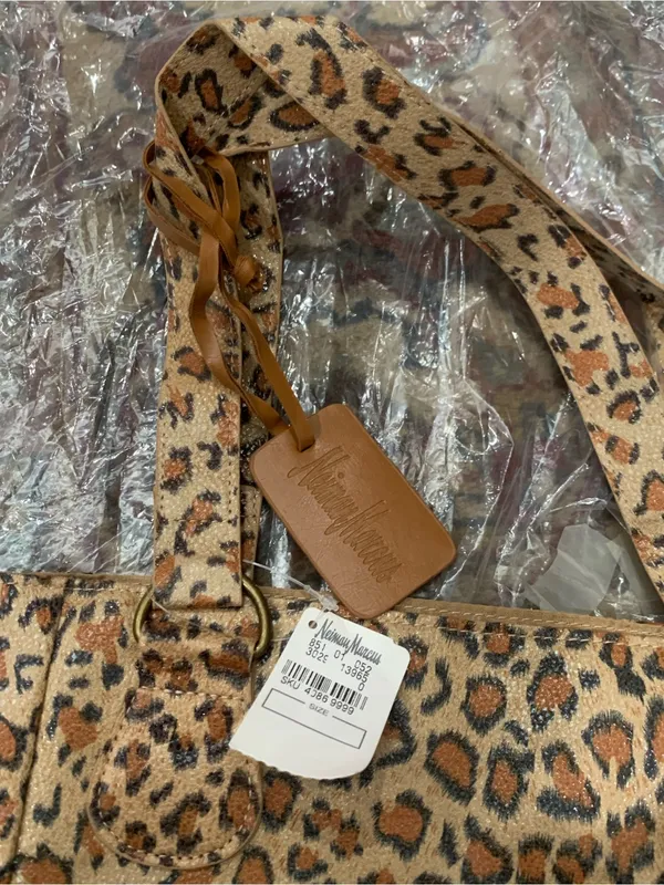 Neiman Marcus Leopard Print Large Tote Bag Women’s Brown New With Tags - Image 4