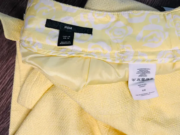 H & M Yellow Tweed Lined Mini Skirt 12 Bright Preppy - Image 8